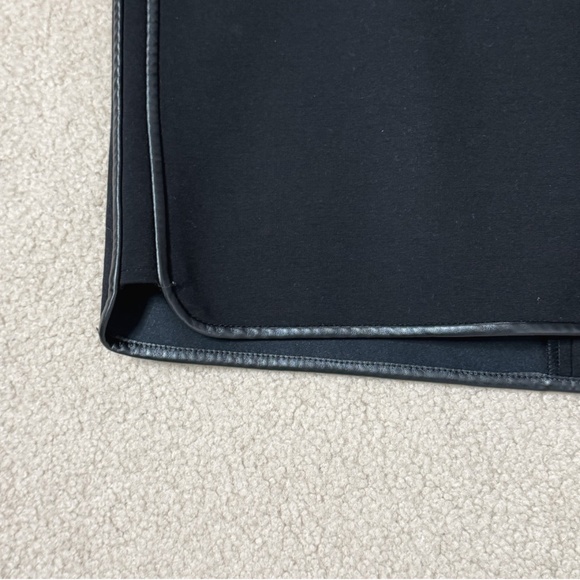 Banana Republic Mini Skirt Black Faux Leather Trim Zip Pockets Edgy Lined Sz 8 - Picture 8 of 12